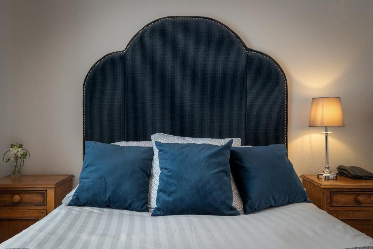 Hotel Plas Hyfryd Narberth Bagian luar foto