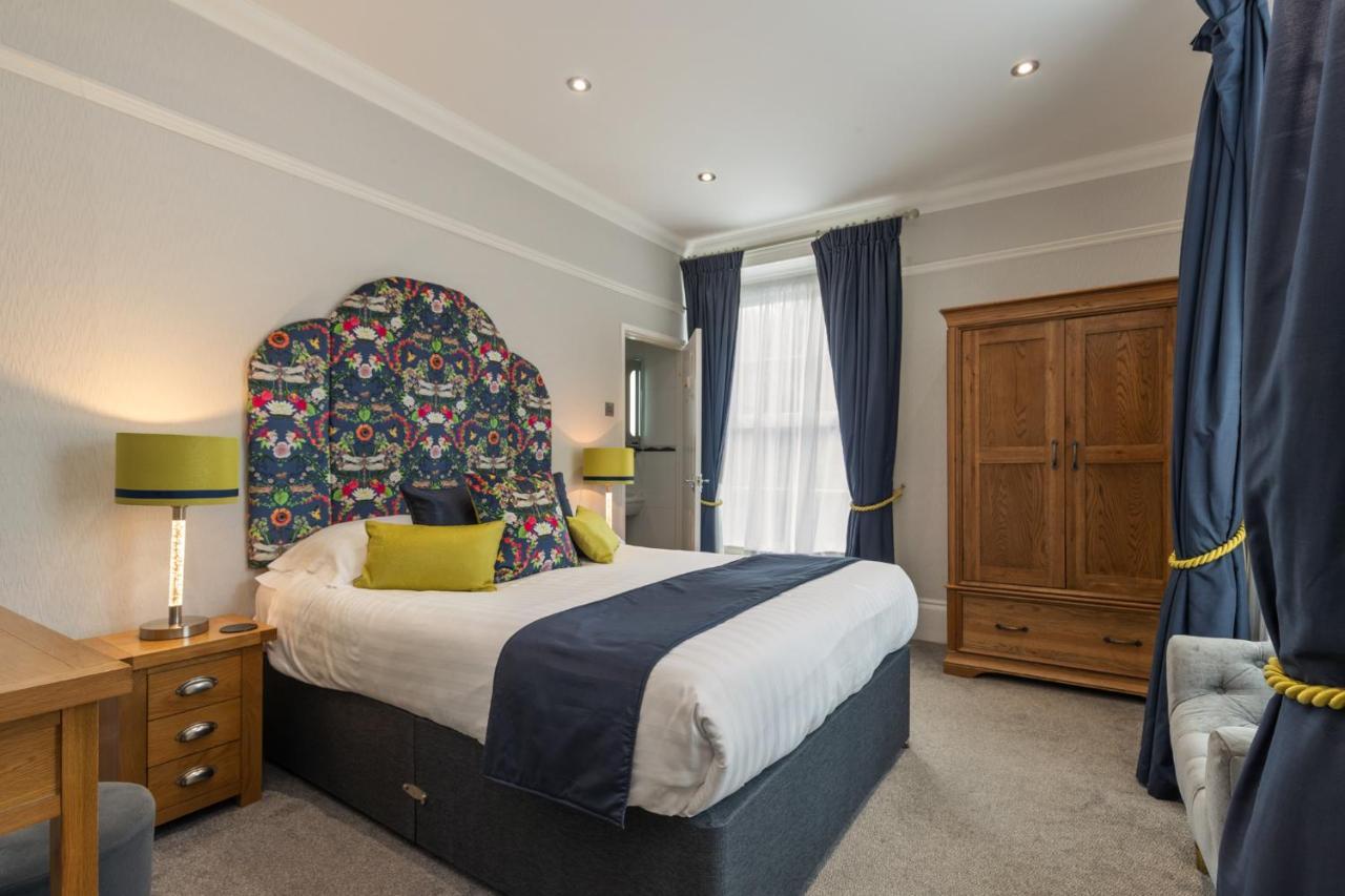 Hotel Plas Hyfryd Narberth Bagian luar foto